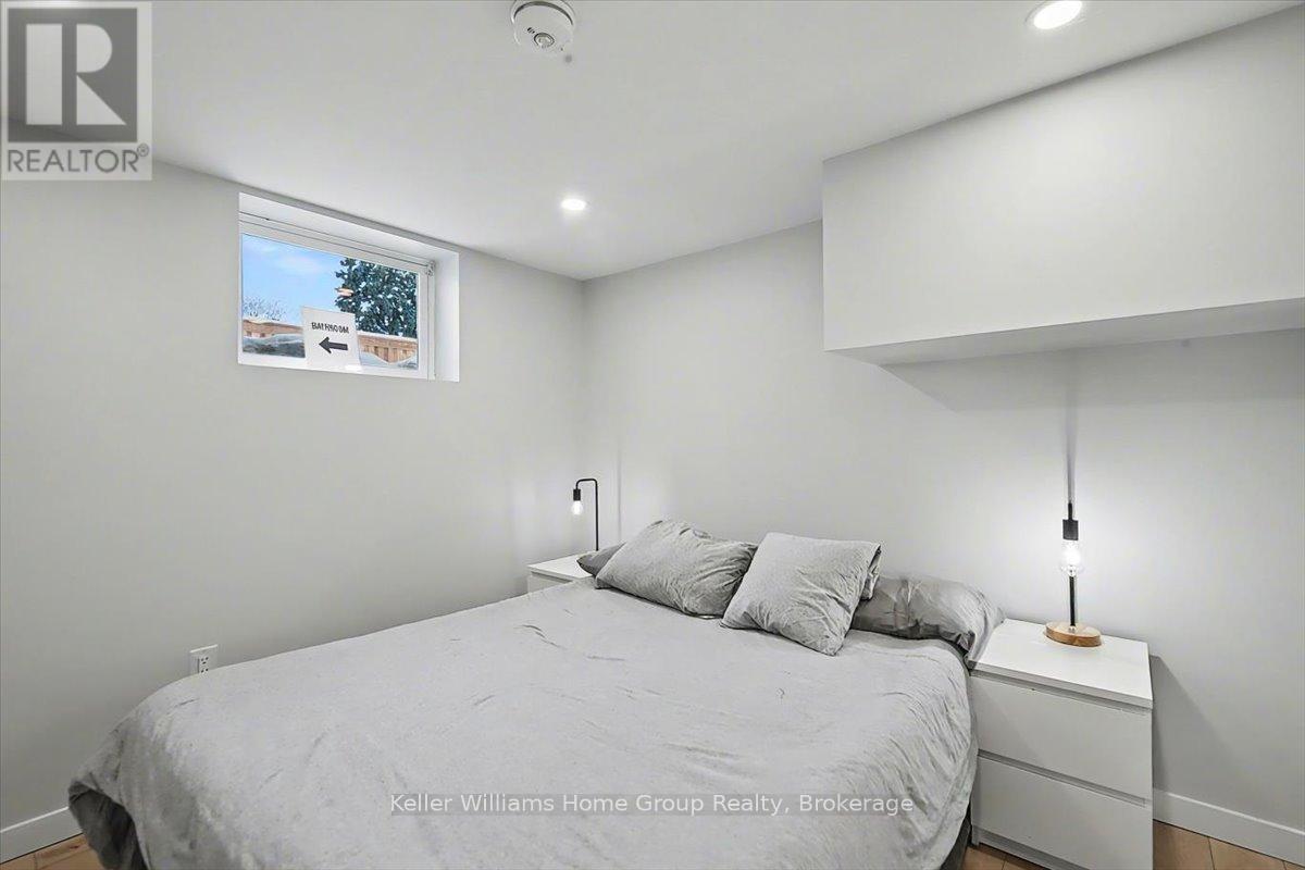 Basement Bedroom - 1520 Concession Road, Cambridge, ON - Indoor Photo Showing Bedroom