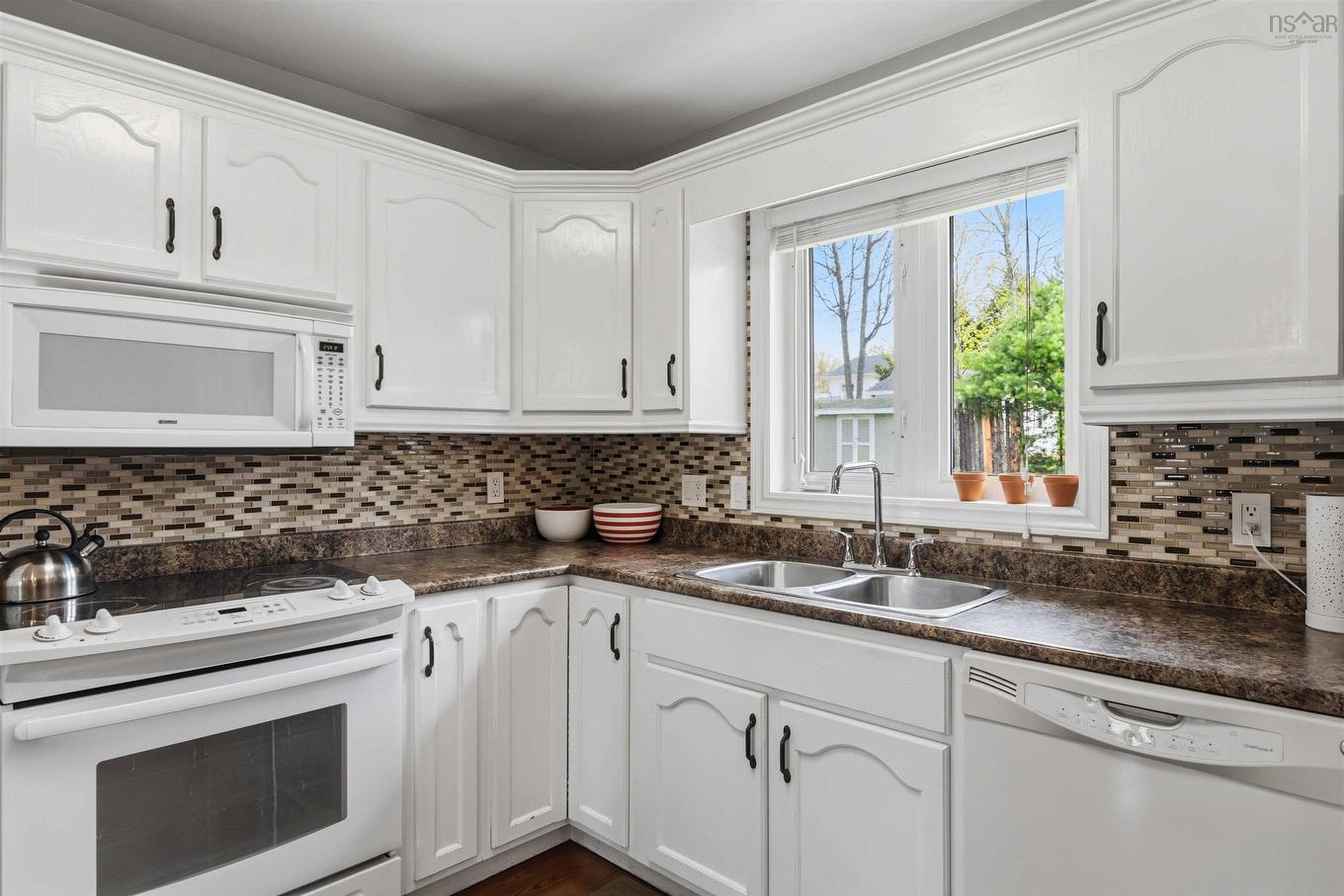 2774 Poplar Drive, Coldbrook, NS