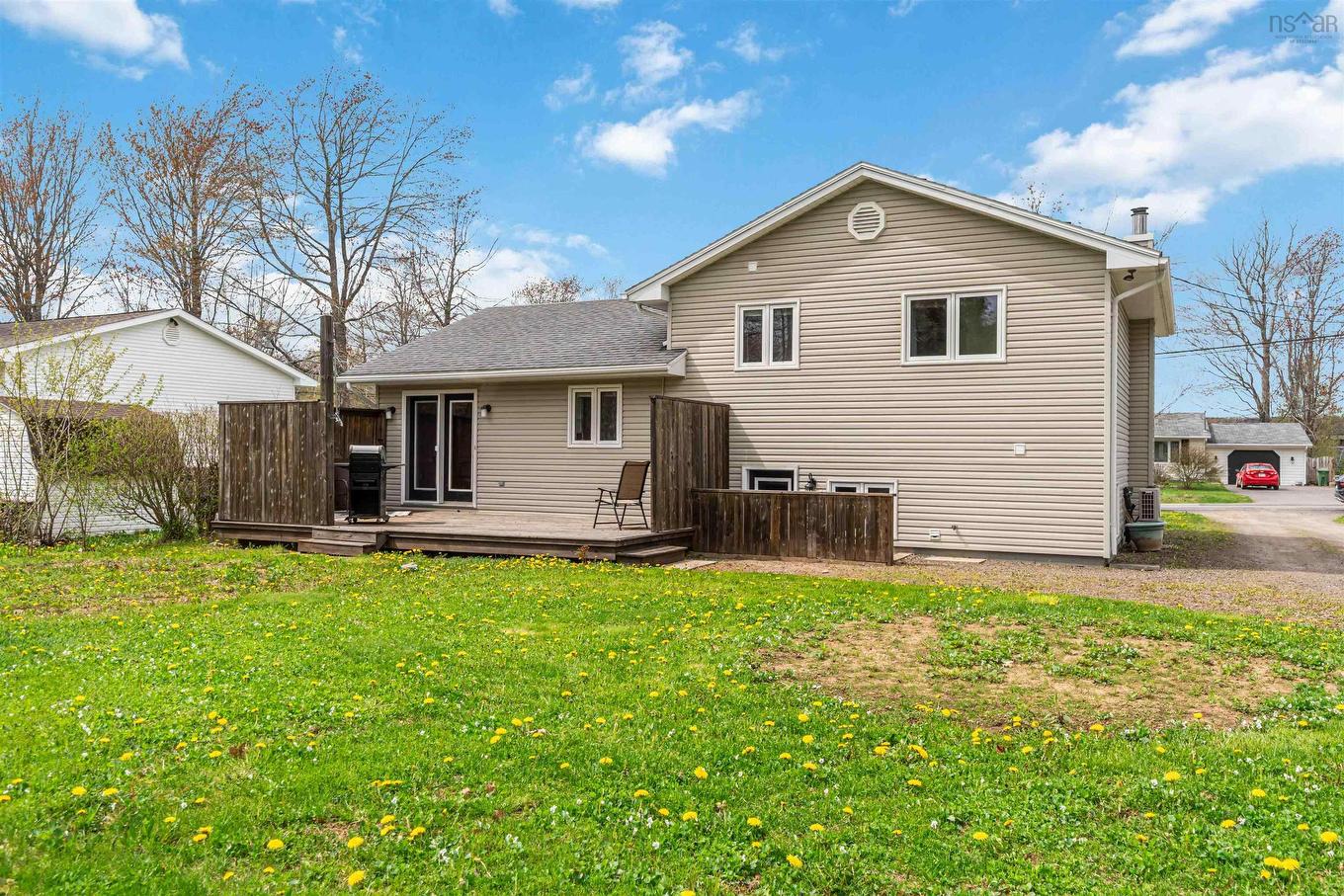 2774 Poplar Drive, Coldbrook, NS