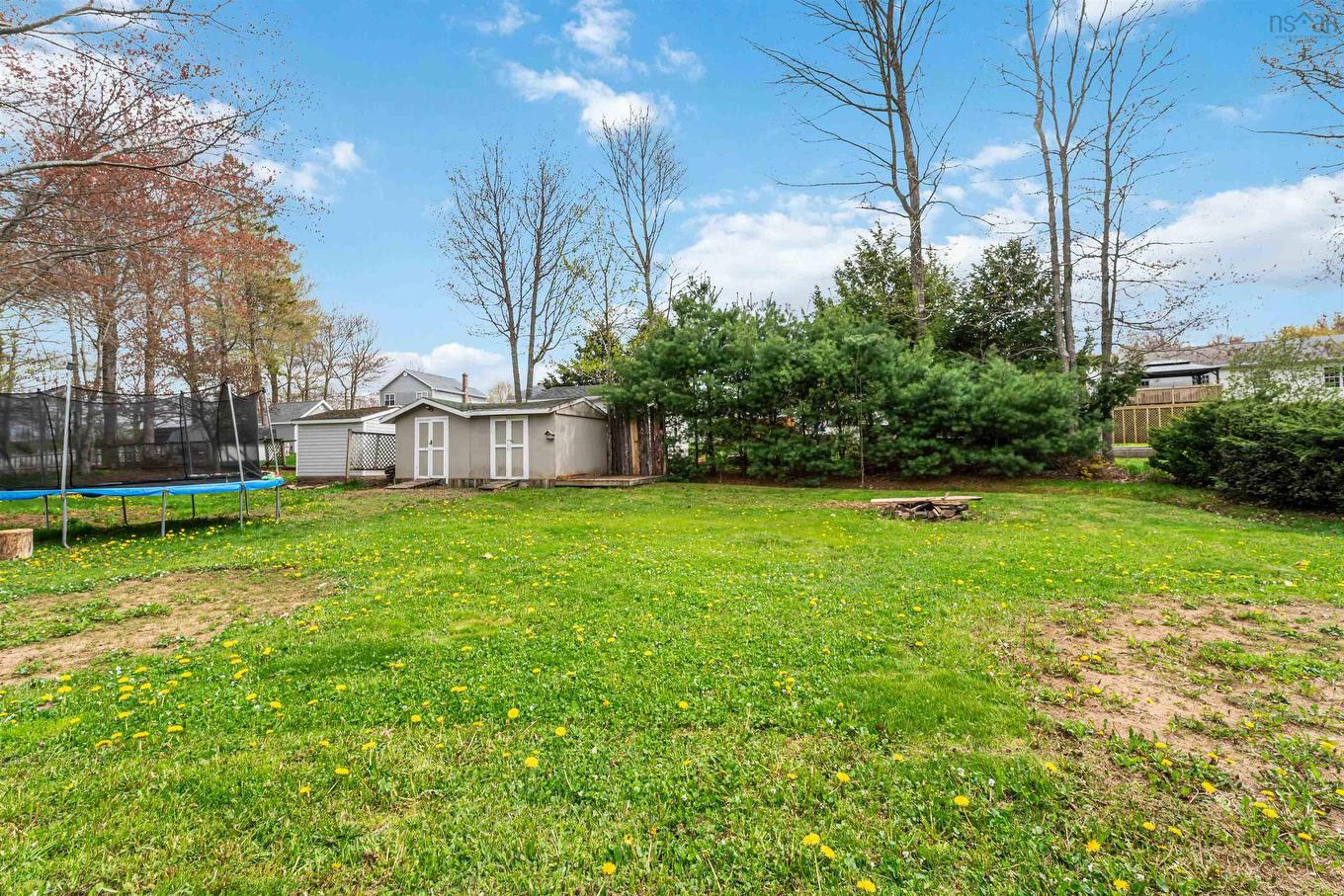 2774 Poplar Drive, Coldbrook, NS