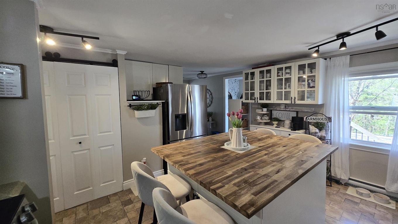 27 Pinecrest Drive, New Minas, NS