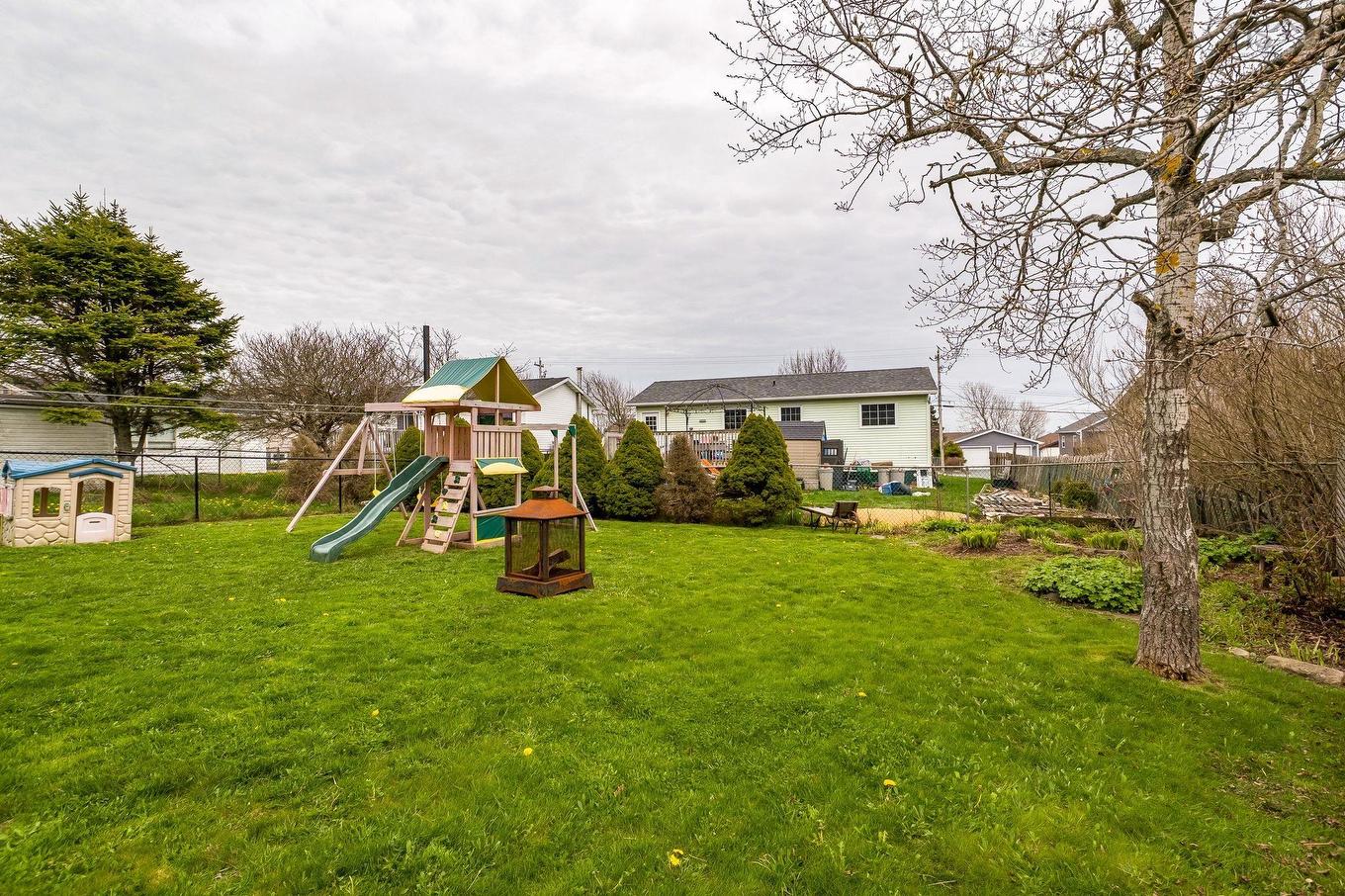 25 Cannon Crescent, Eastern Passage, NS