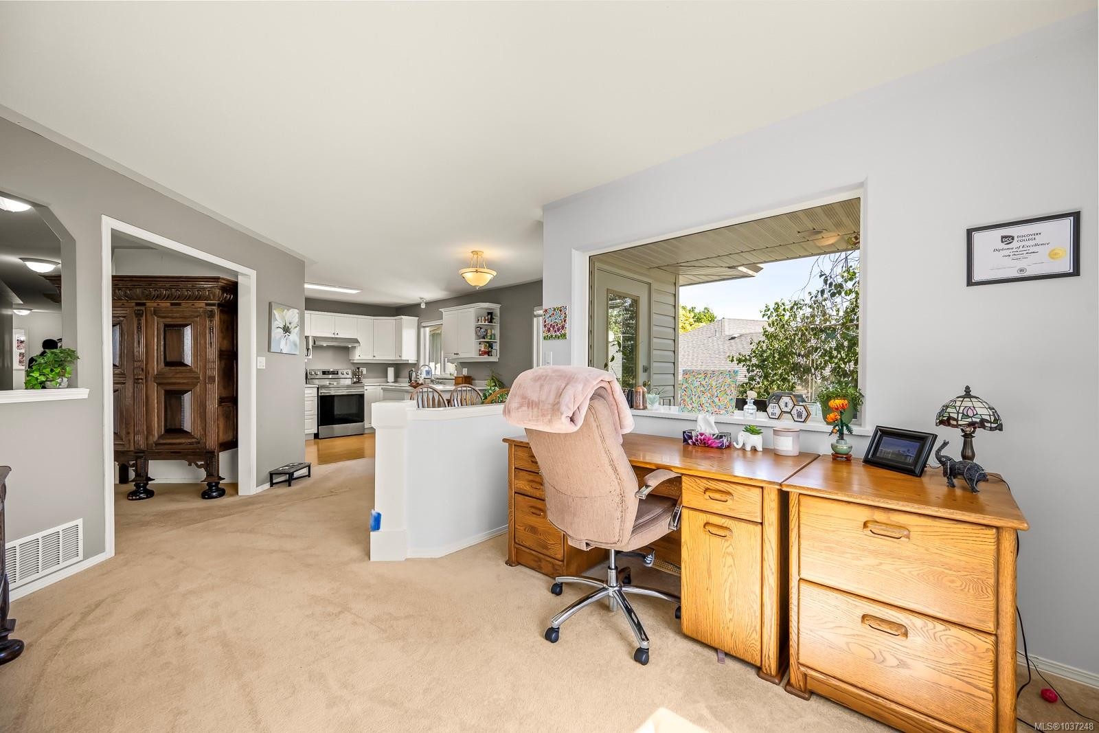 678 Nelson Rd, Campbell River, BC