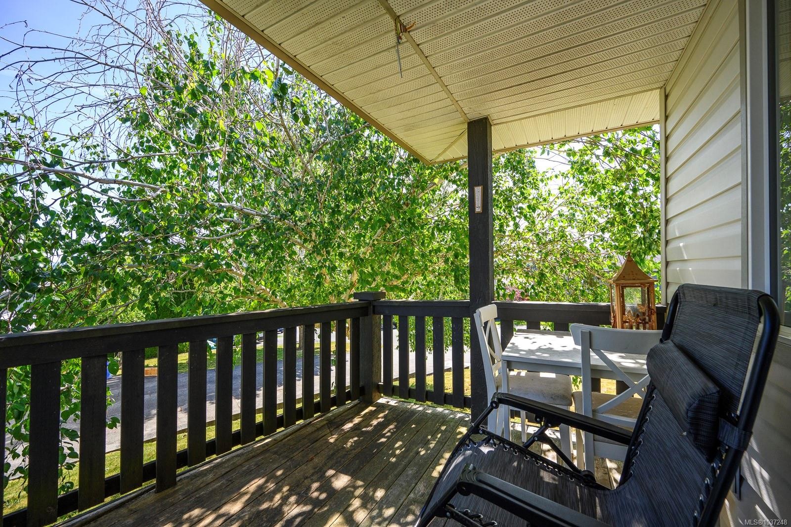 678 Nelson Rd, Campbell River, BC