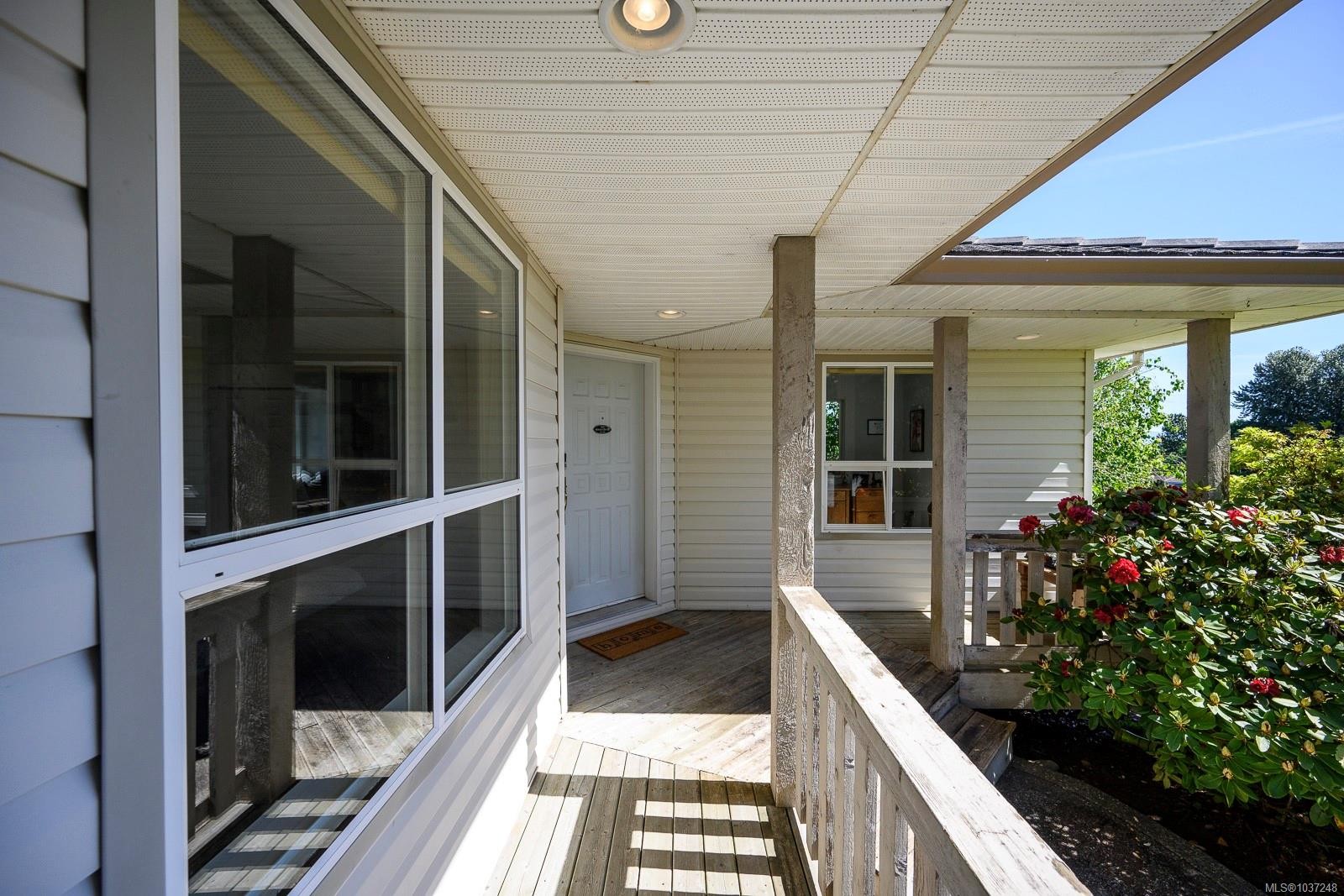 678 Nelson Rd, Campbell River, BC