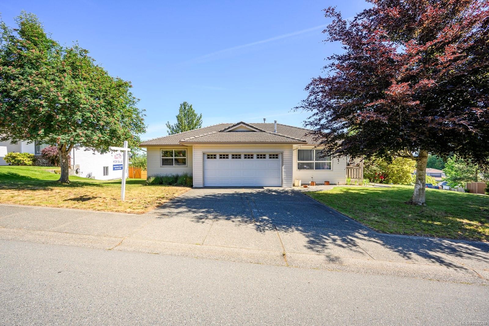 678 Nelson Rd, Campbell River, BC
