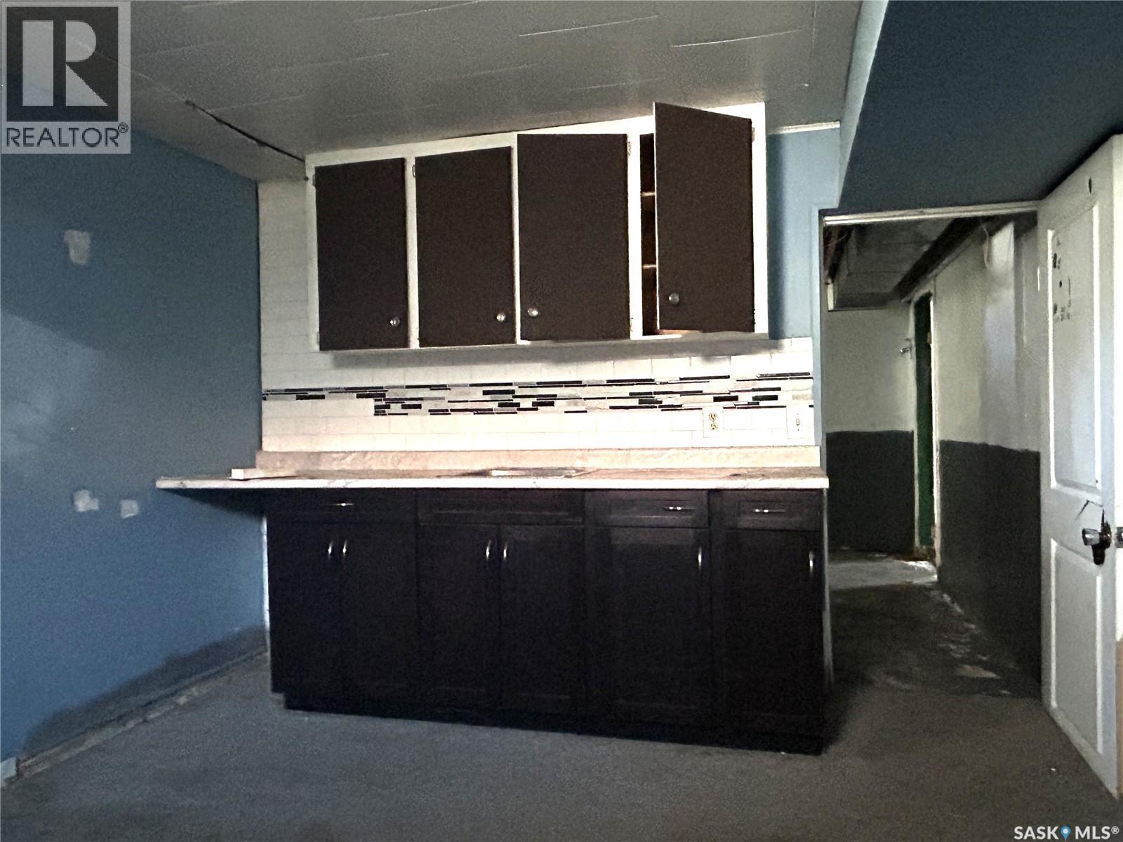 825 Valley Street, Estevan, SK - With Exterior