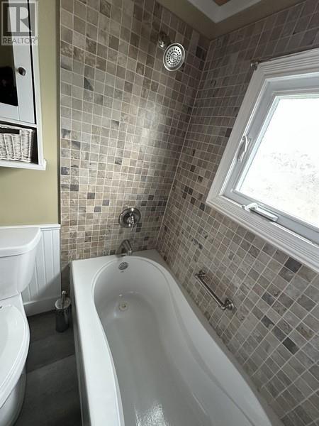 5-9 Critch'S Lane, Hants Harbour, NL - Indoor Photo Showing Bathroom