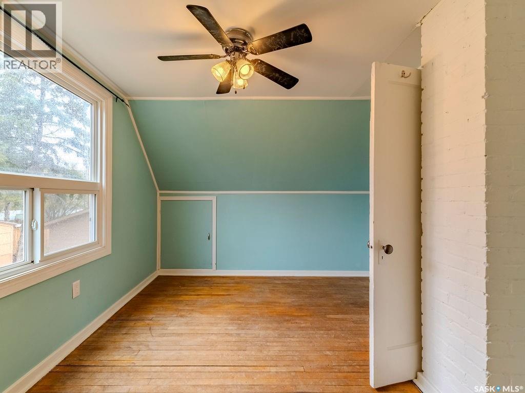 9 Minto Place, Saskatoon, SK - Indoor Photo Showing Other Room