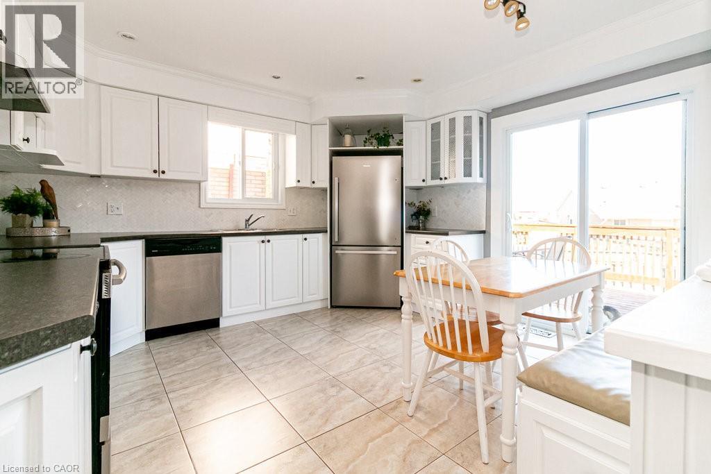 35 Horizon Court, Hamilton, ON - Indoor
