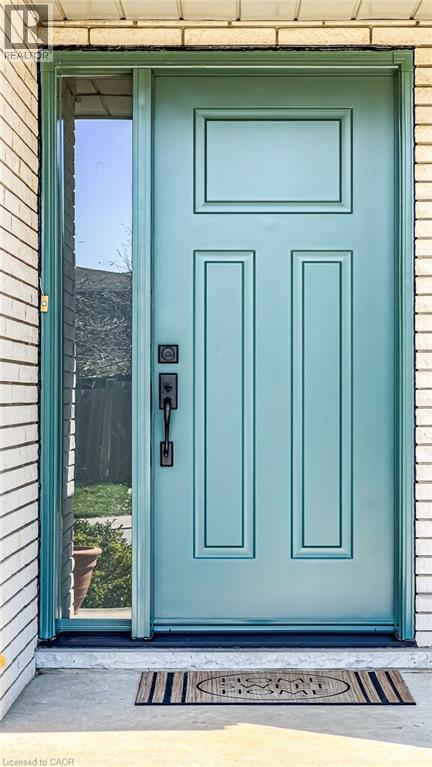 35 Horizon Court, Hamilton, ON - Outdoor With Exterior
