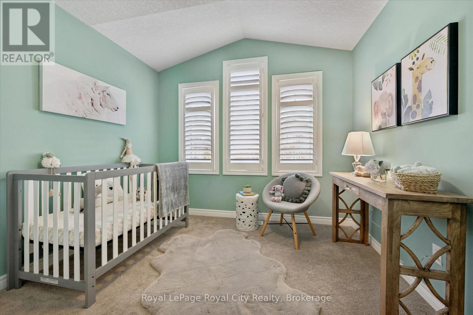 5 Sandybay Avenue, Kitchener, ON - Indoor Photo Showing Bedroom
