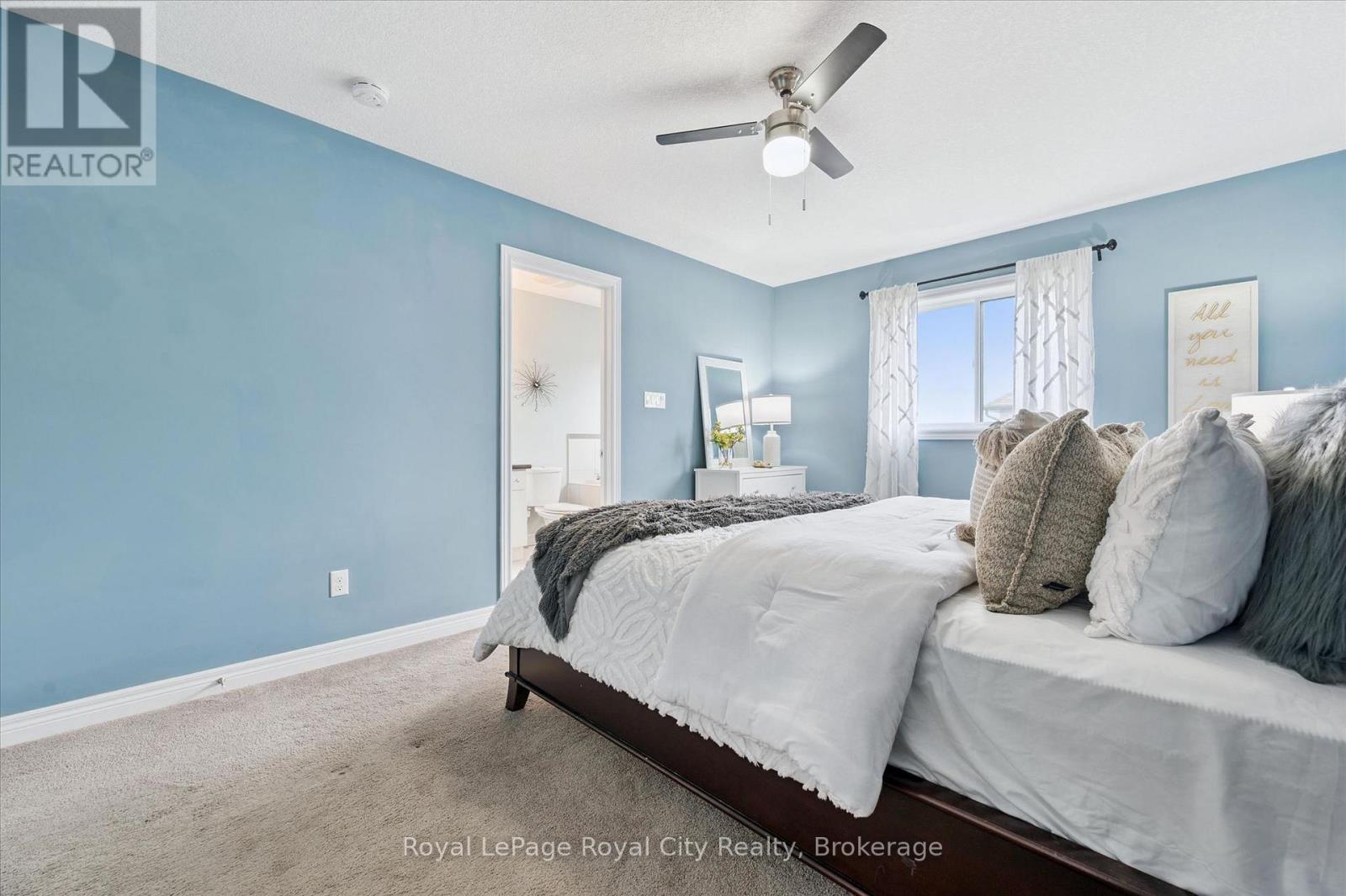 5 Sandybay Avenue, Kitchener, ON - Indoor Photo Showing Bedroom