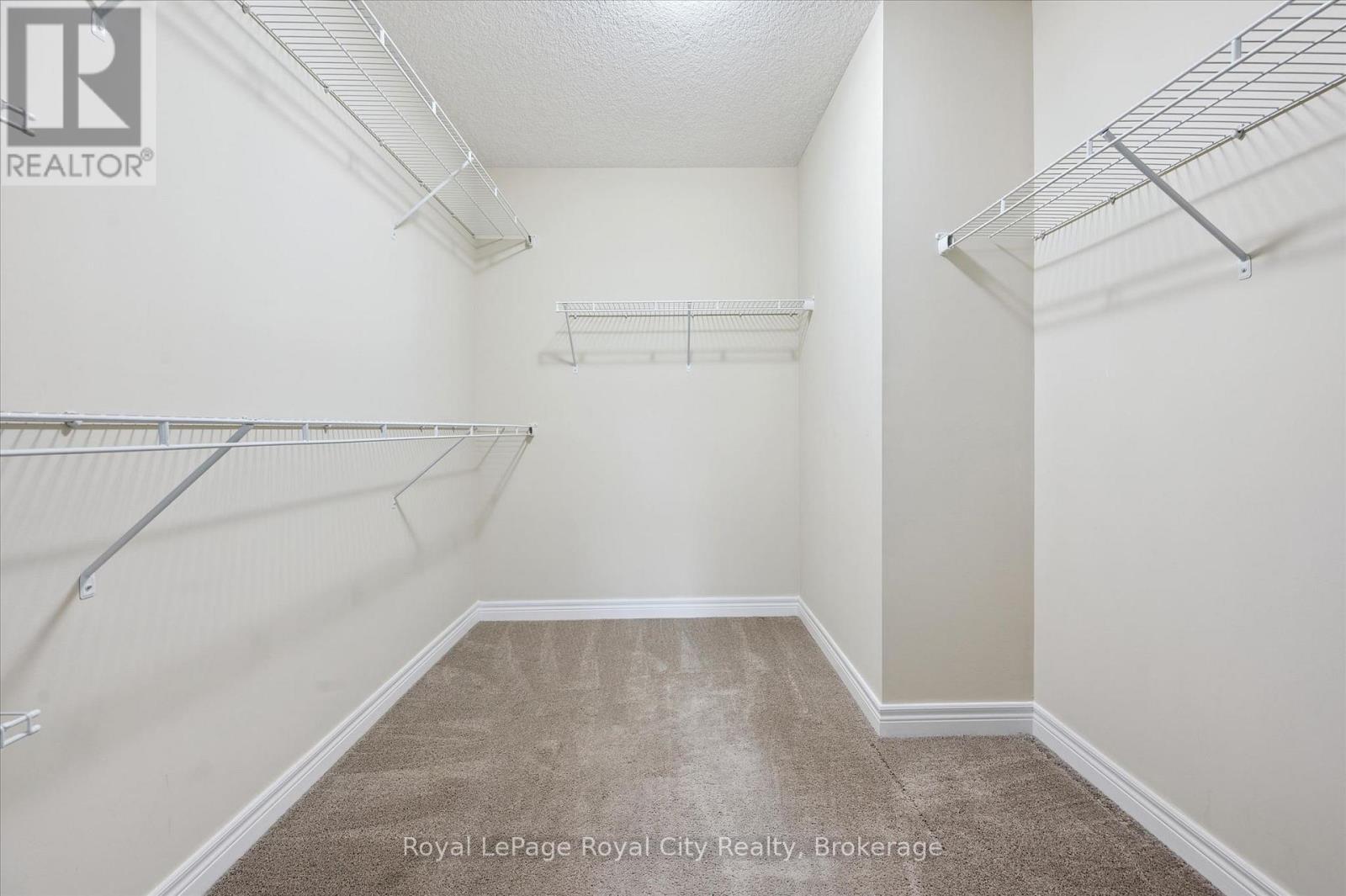5 Sandybay Avenue, Kitchener, ON - Indoor With Storage