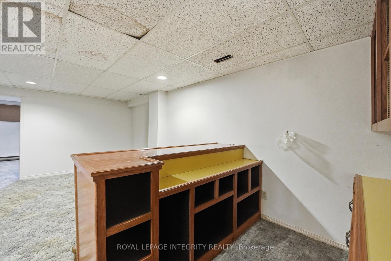 Rec area - 2133 Lenester Avenue, Ottawa, ON - Indoor Photo Showing Other Room