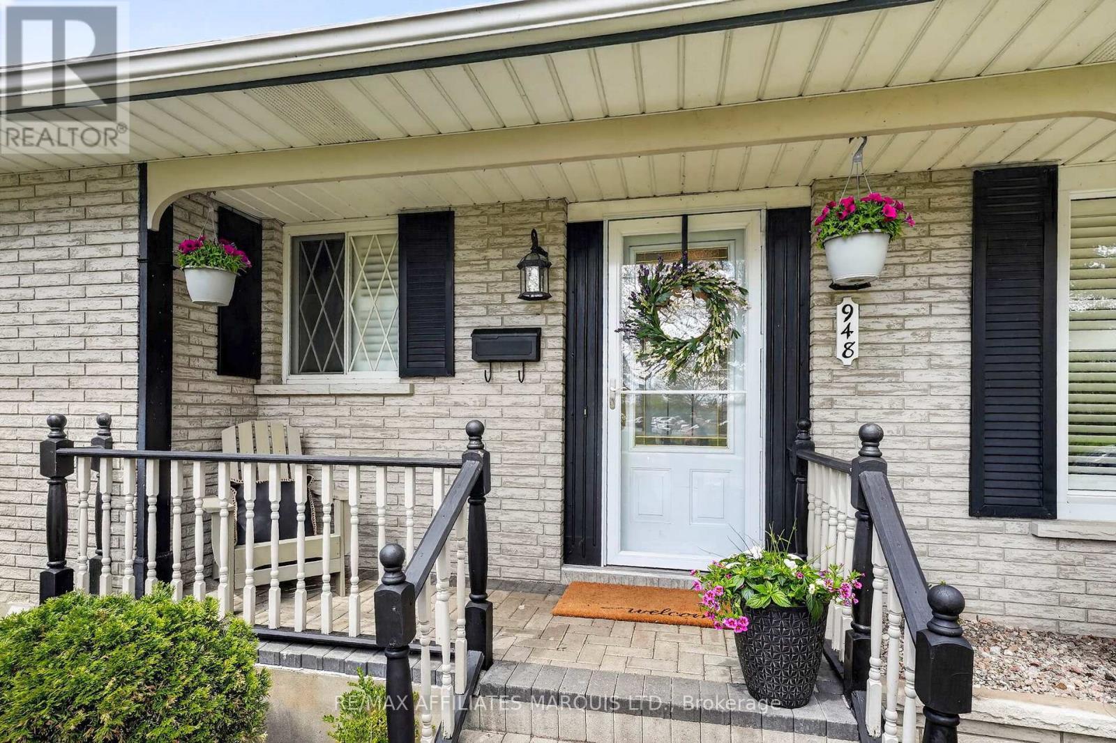 948 Fourth Street E, Cornwall, ON - Outdoor With Deck Patio Veranda