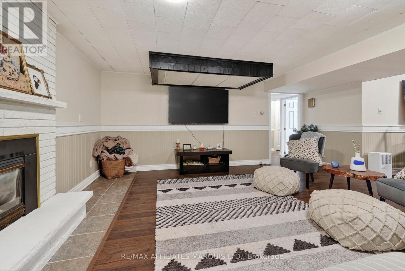 948 Fourth Street E, Cornwall, ON - Indoor Photo Showing Living Room With Fireplace