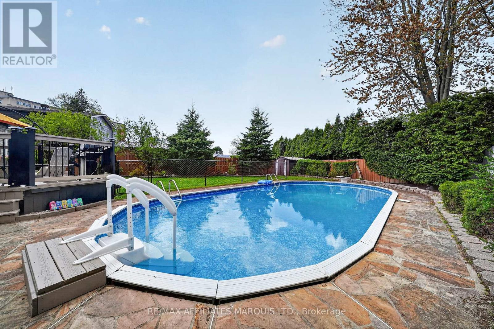 948 Fourth Street E, Cornwall, ON - Outdoor With Backyard