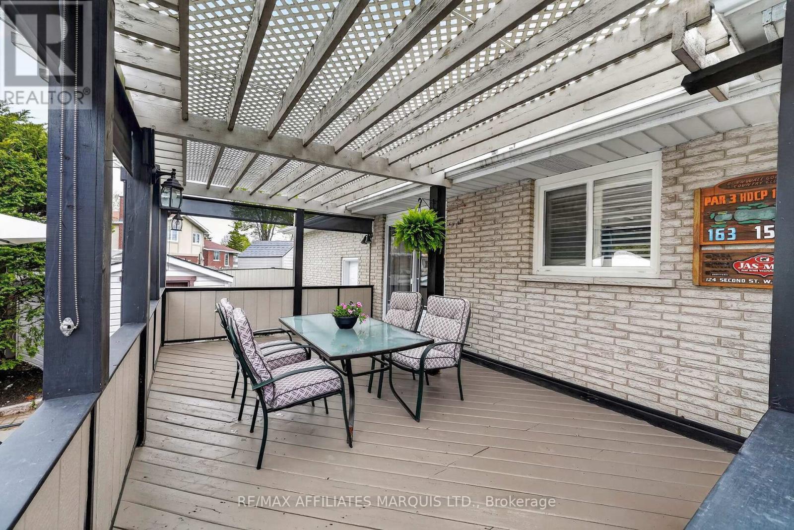 948 Fourth Street E, Cornwall, ON - Outdoor With Exterior