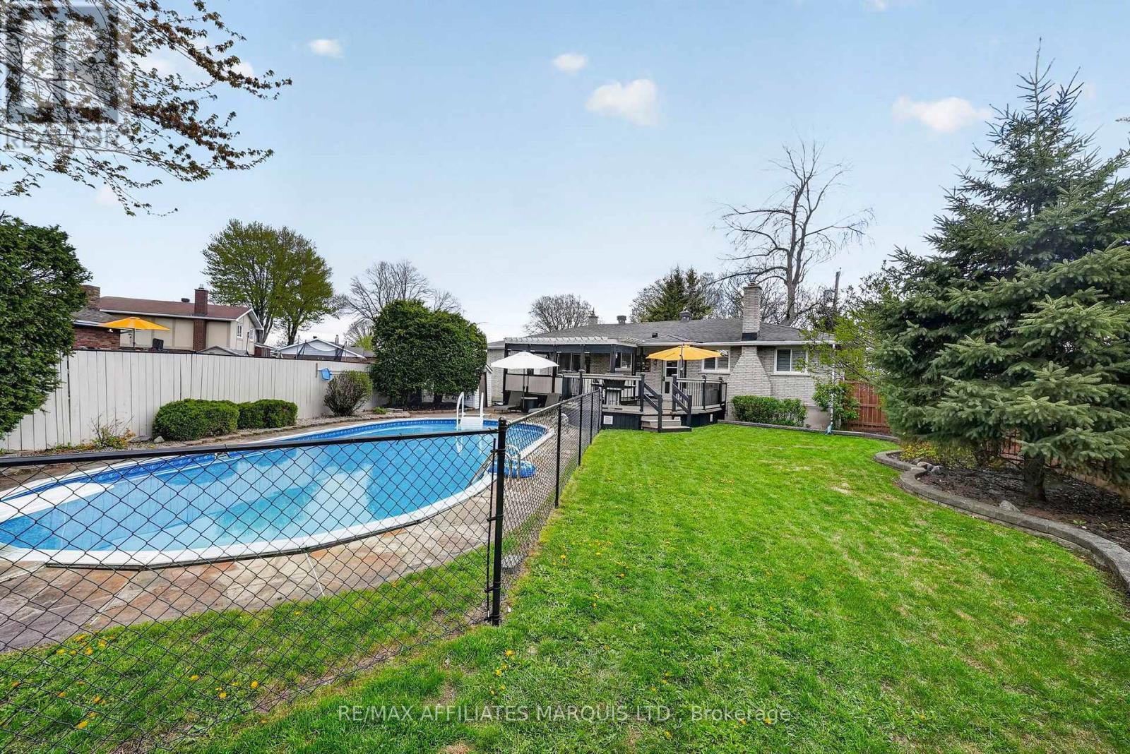948 Fourth Street E, Cornwall, ON - Outdoor With In Ground Pool With Backyard