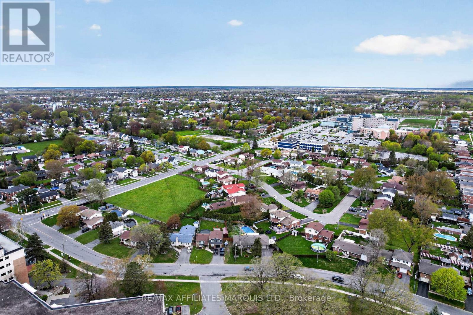 948 Fourth Street E, Cornwall, ON - Outdoor With View