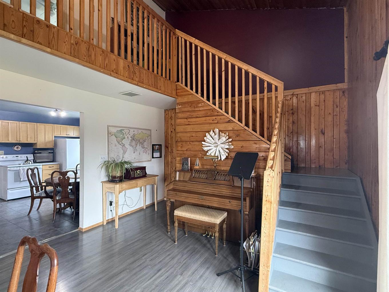 80 Wheal Road E, Thunder Bay, ON - Indoor Photo Showing Other Room