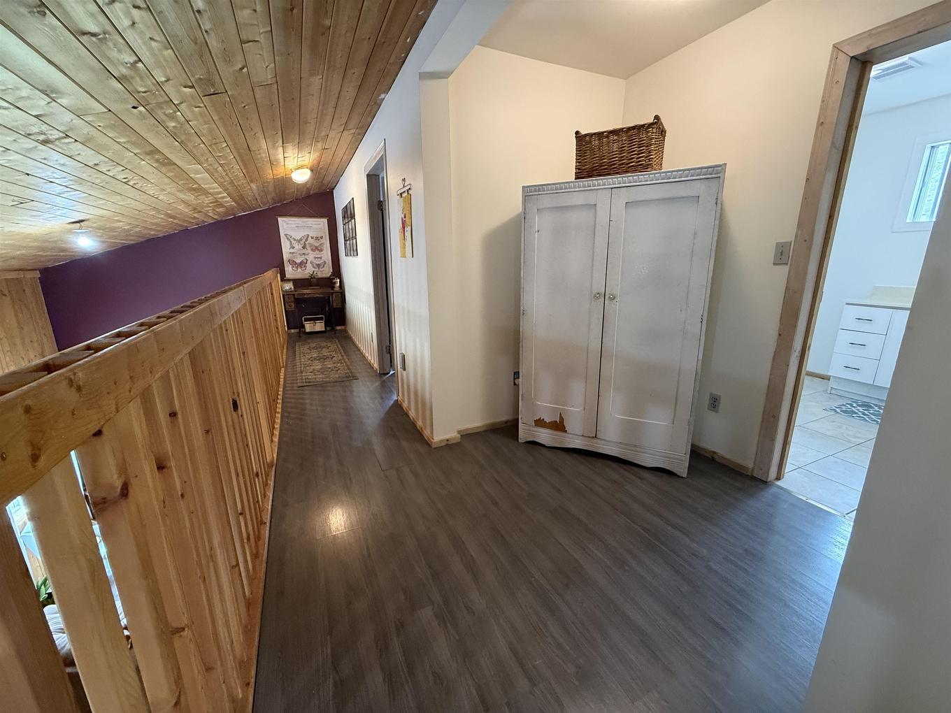 80 Wheal Road E, Thunder Bay, ON - Indoor Photo Showing Other Room