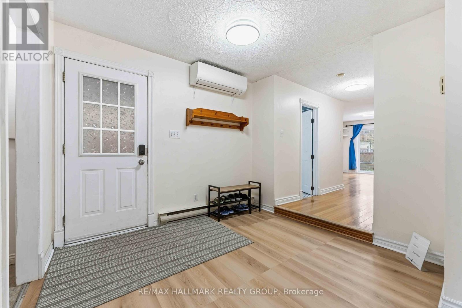 24 Patro Street, Ottawa, ON - Indoor Photo Showing Other Room