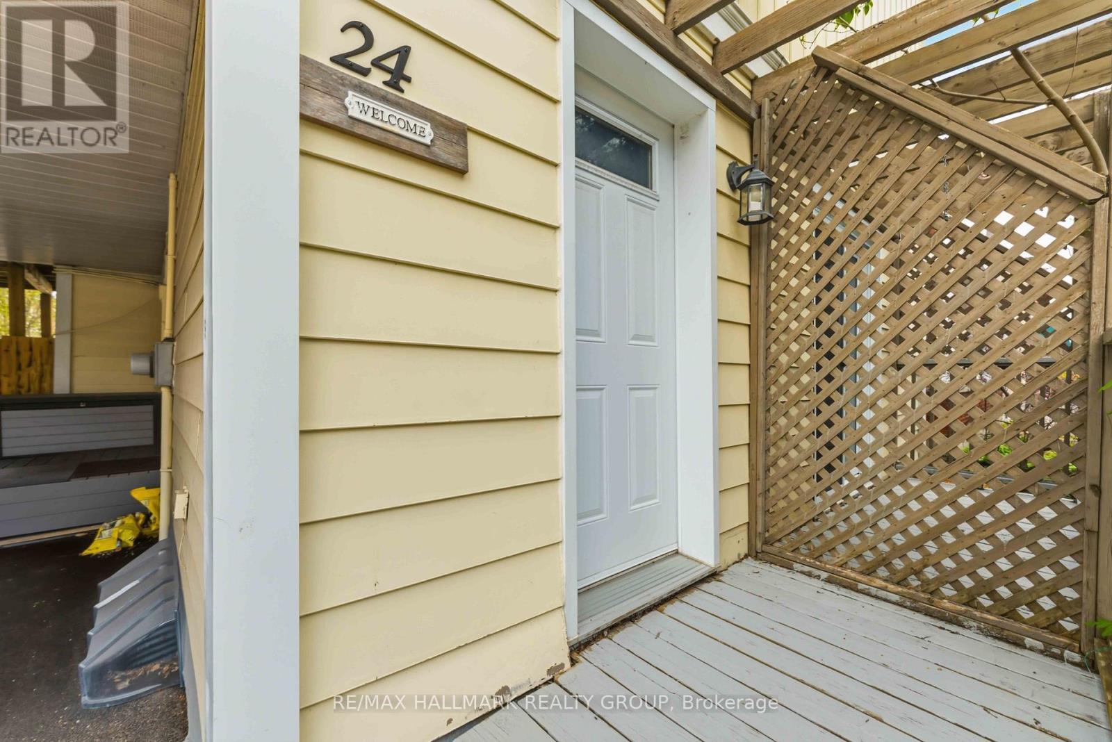 24 Patro Street, Ottawa, ON - Outdoor With Exterior