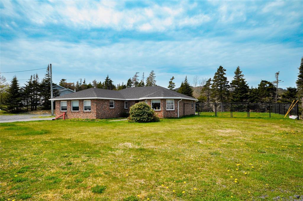 2-4 Burntwoods Place, Placentia, NL