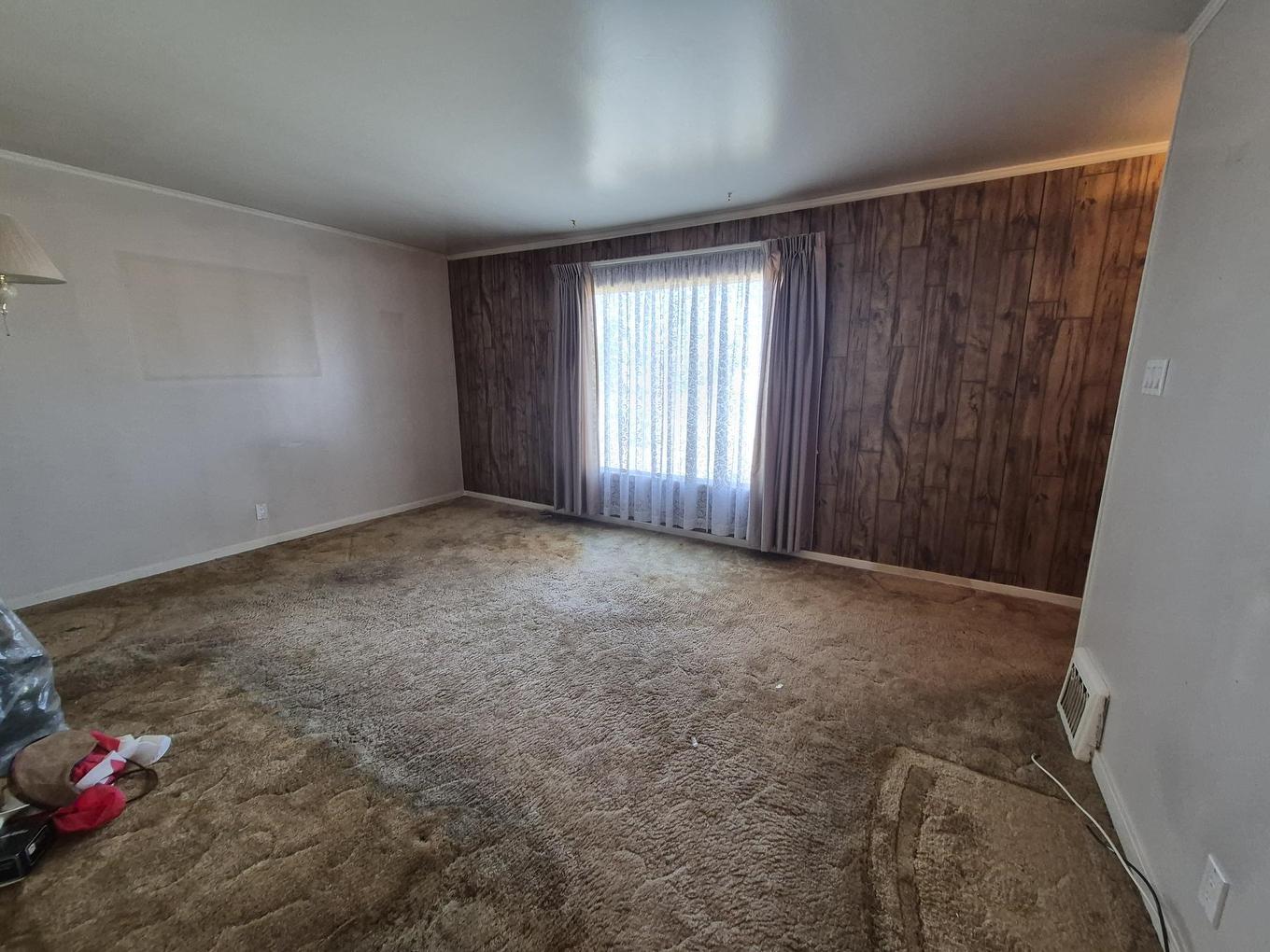 2 Laurier Ave, Terrace Bay, ON - Indoor Photo Showing Other Room