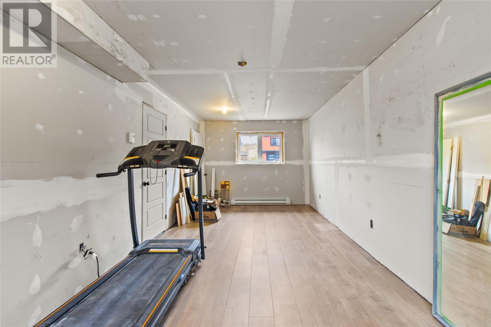 20 Phoenix Drive, Paradise, NL - Indoor Photo Showing Gym Room