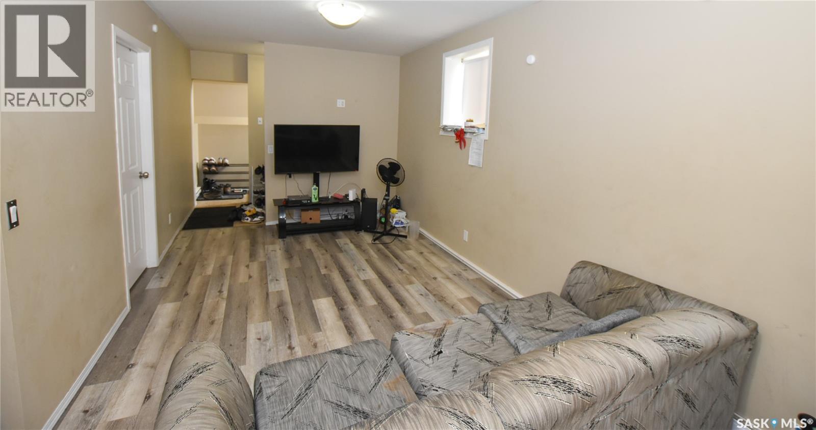 106 Geary Crescent, Saskatoon, SK - Indoor