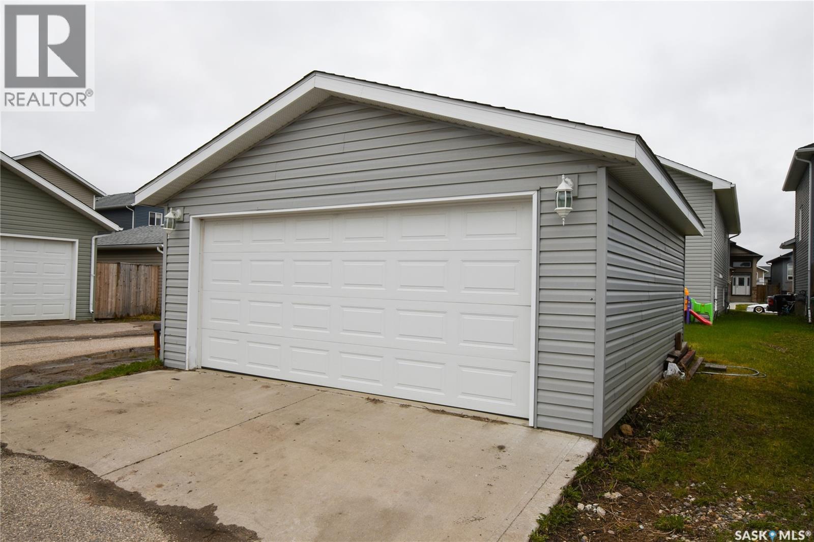 106 Geary Crescent, Saskatoon, SK - Outdoor With Exterior