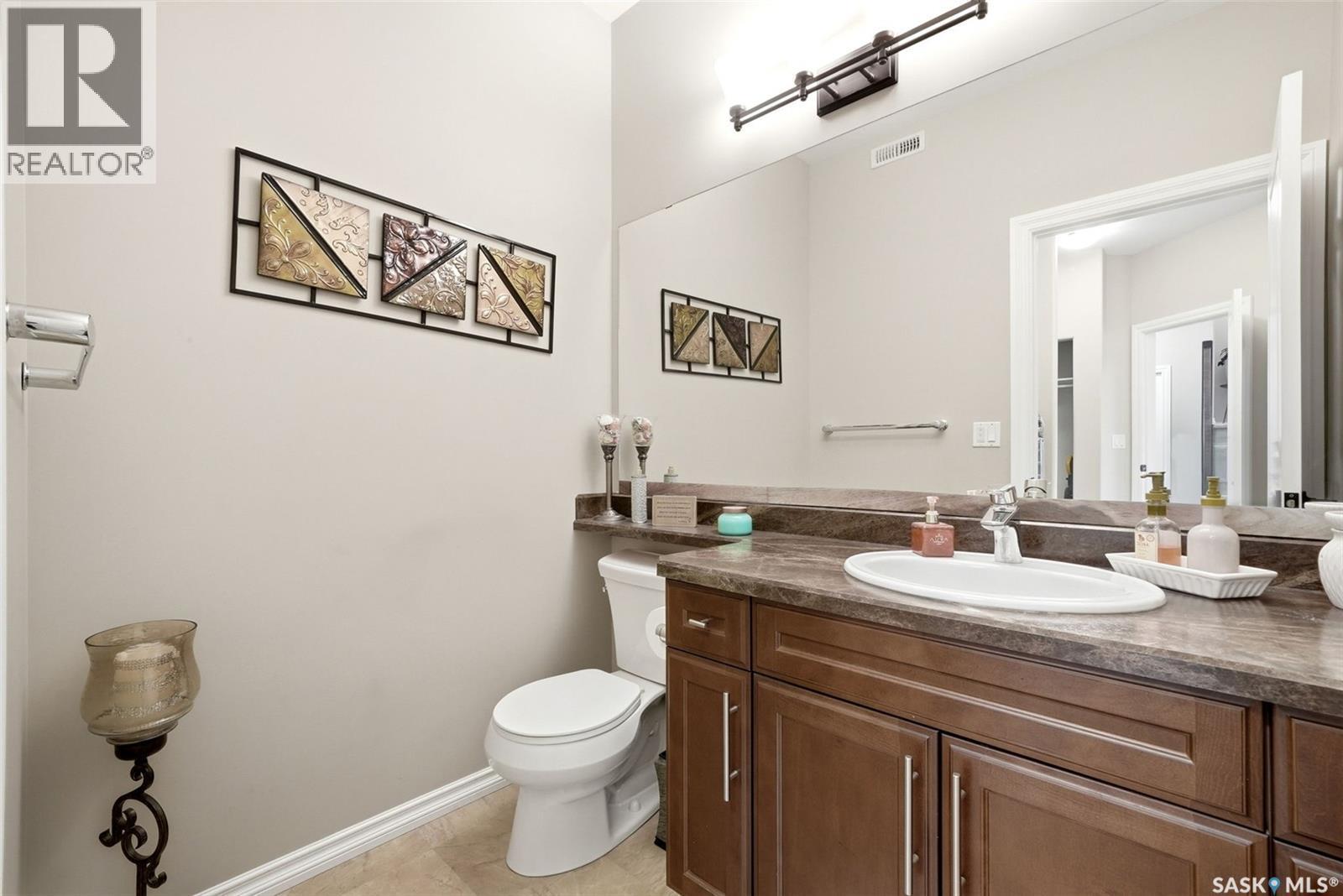 6902 Maple Vista Drive, Regina, SK - Indoor Photo Showing Bathroom