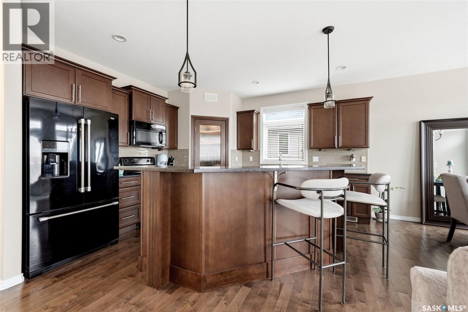 6902 Maple Vista Drive, Regina, SK - Indoor Photo Showing Kitchen