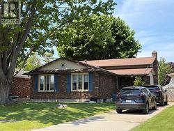 50 ASHBY CRESCENT Sarnia, ON N7S 4L6