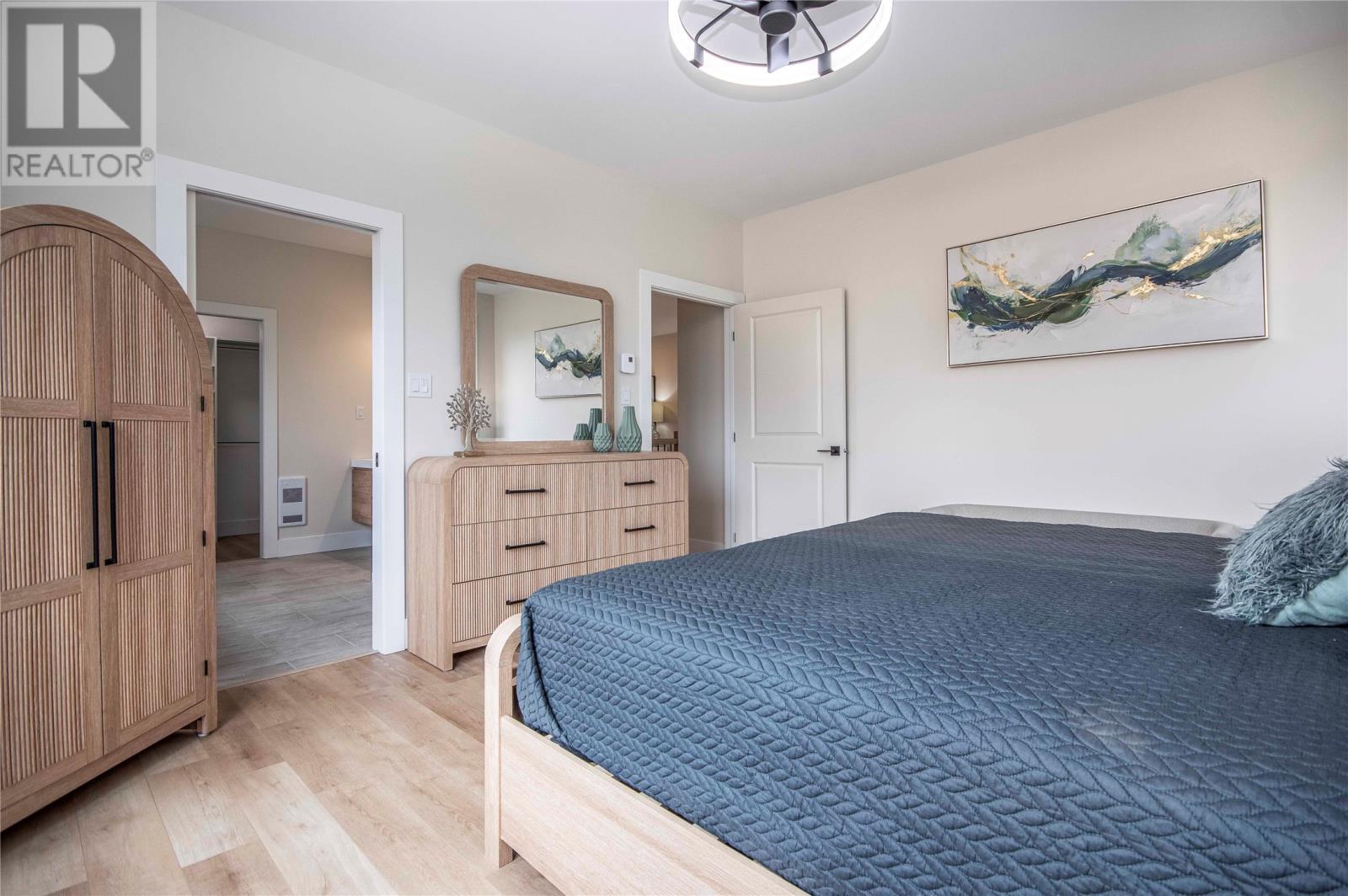 13 Reddley Place, Conception Bay South, NL - Indoor Photo Showing Bedroom