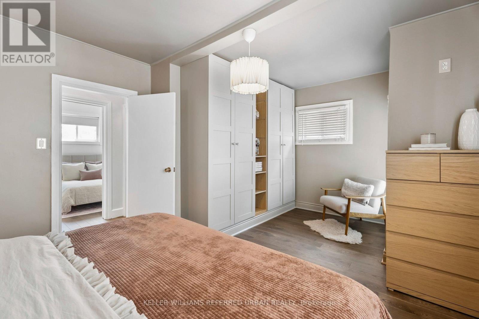 84 Smith Avenue, Hamilton, ON - Indoor Photo Showing Bedroom