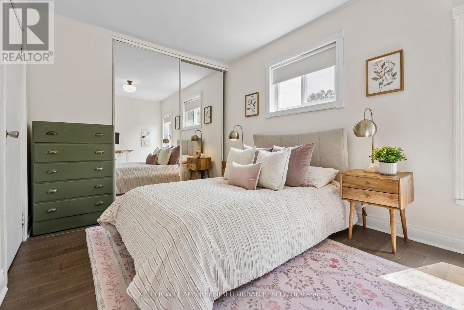 84 Smith Avenue, Hamilton, ON - Indoor Photo Showing Bedroom