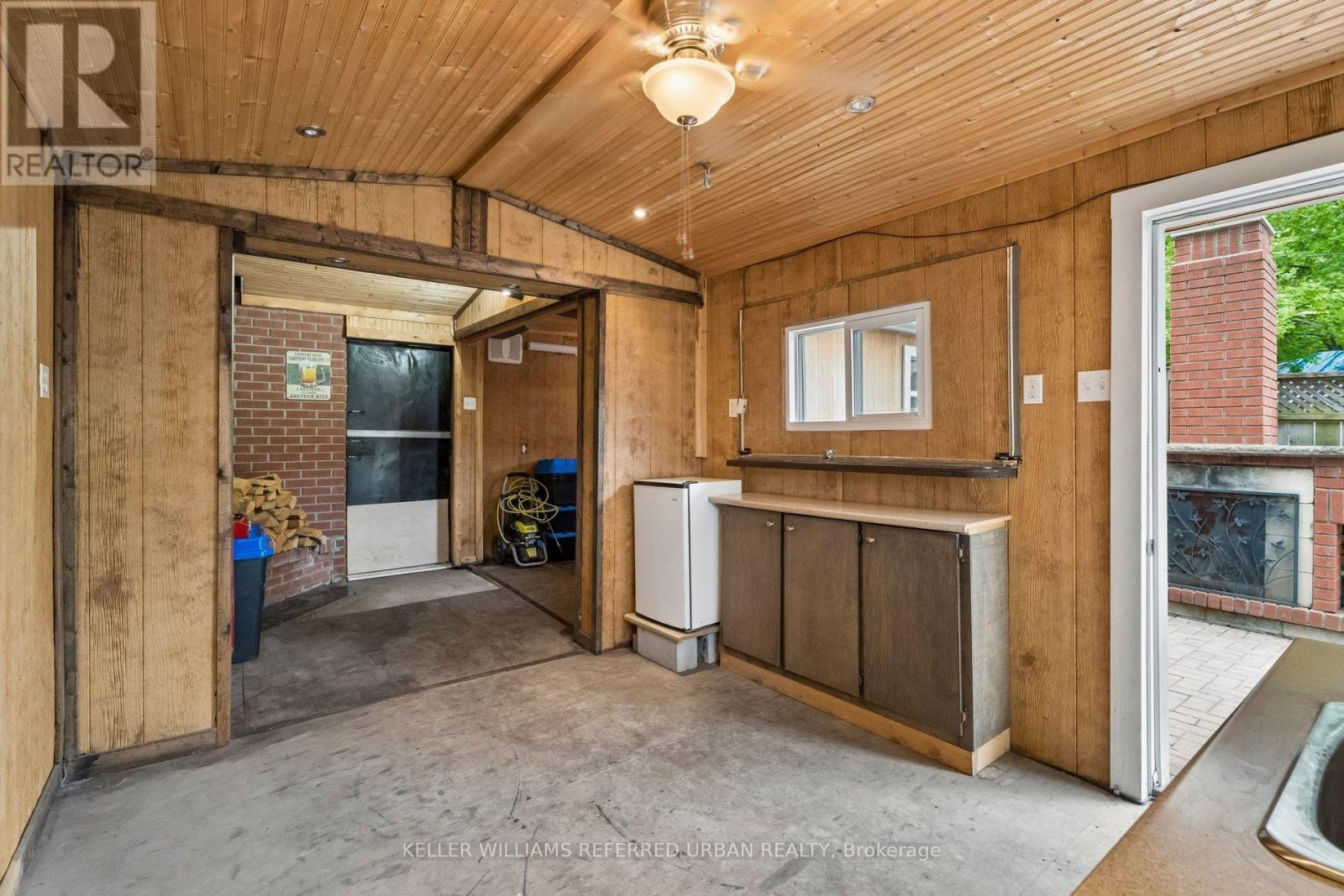 84 Smith Avenue, Hamilton, ON -