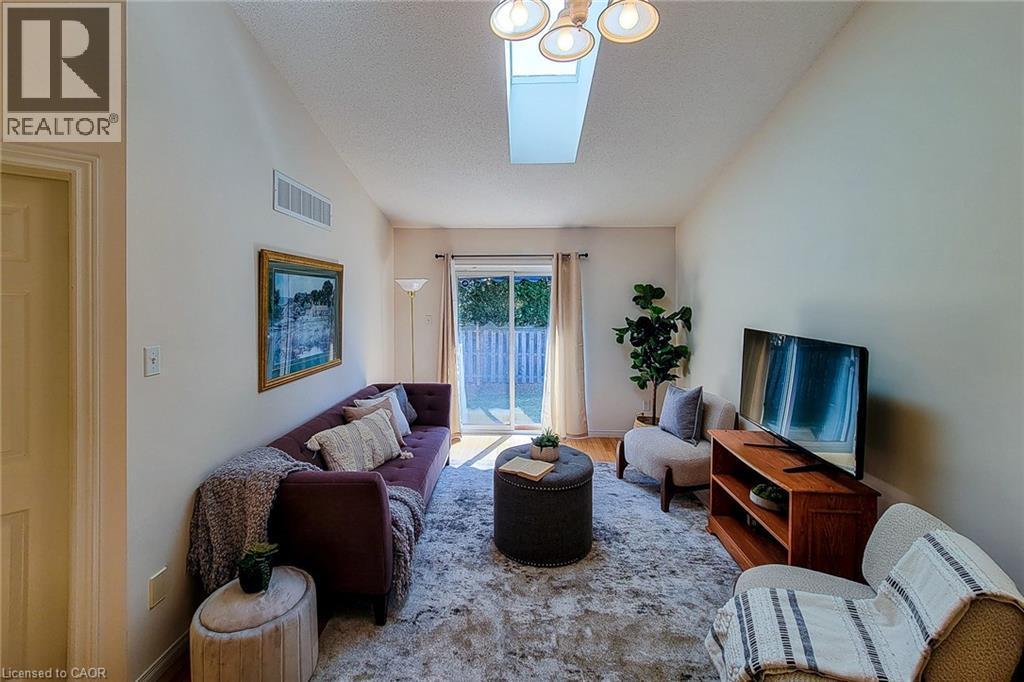 751 Rymal Road W Unit# 22, Hamilton, ON - Indoor