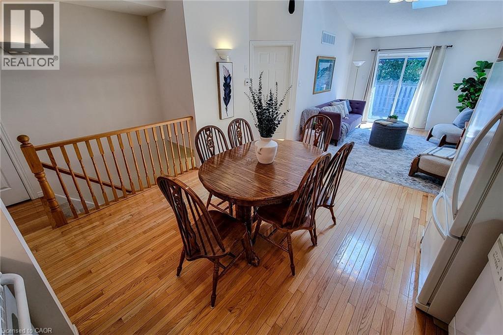 751 Rymal Road W Unit# 22, Hamilton, ON - Indoor Photo Showing Dining Room