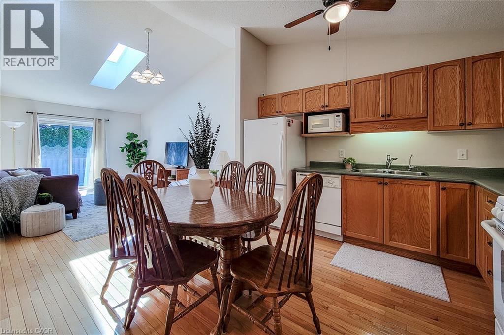 751 Rymal Road W Unit# 22, Hamilton, ON - Indoor Photo Showing Other Room