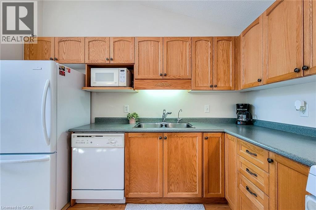 751 Rymal Road W Unit# 22, Hamilton, ON - Indoor Photo Showing Kitchen With Double Sink