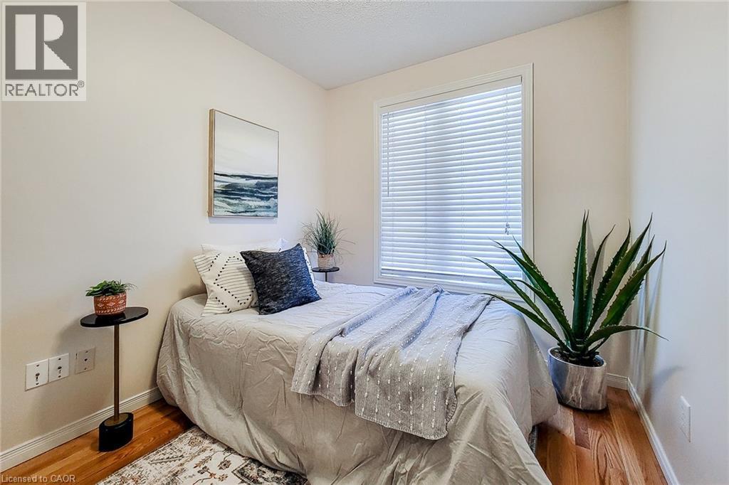 751 Rymal Road W Unit# 22, Hamilton, ON - Indoor Photo Showing Bedroom