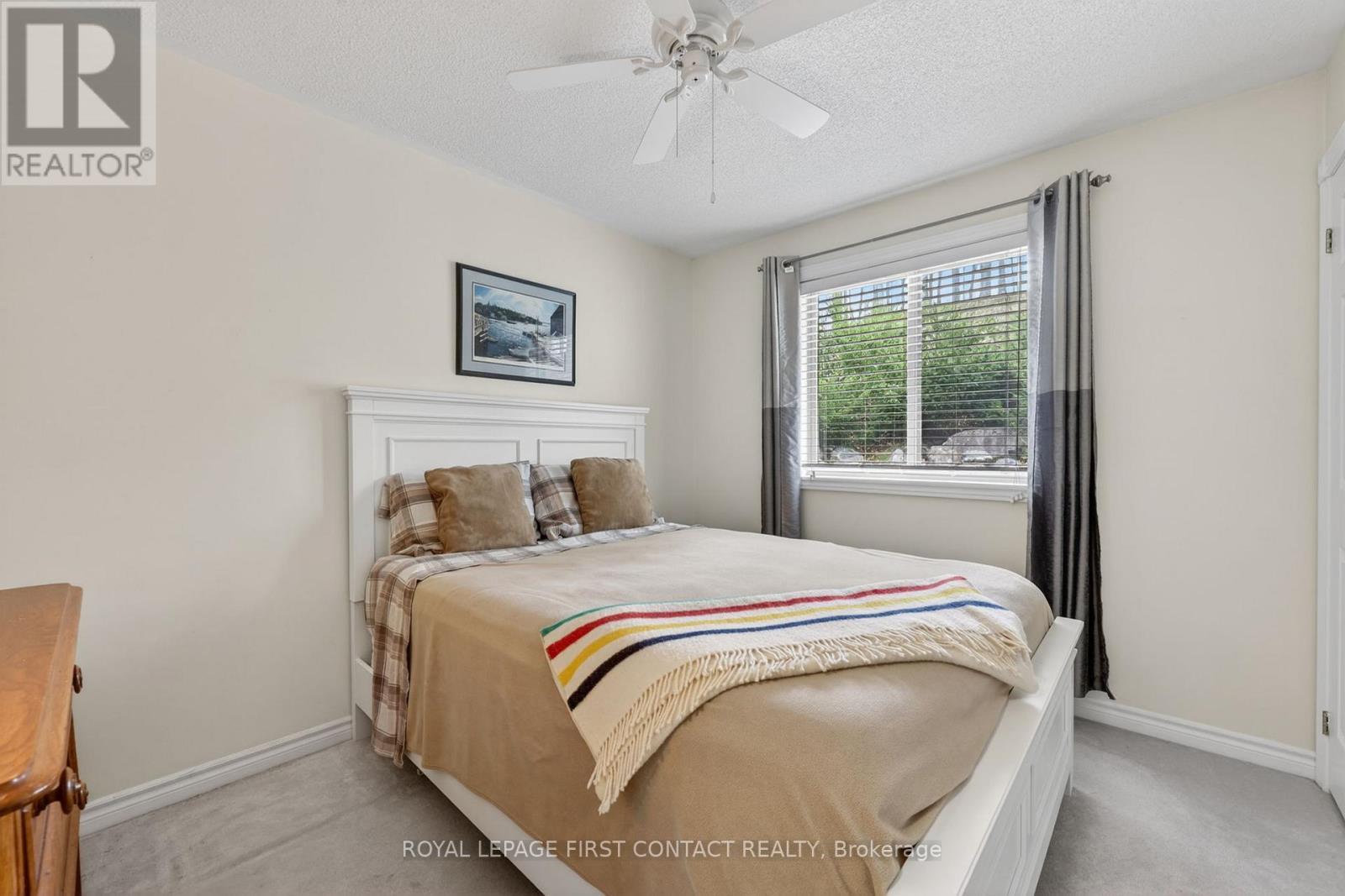 23 Mcfadden Drive, Springwater, ON - Indoor Photo Showing Bedroom