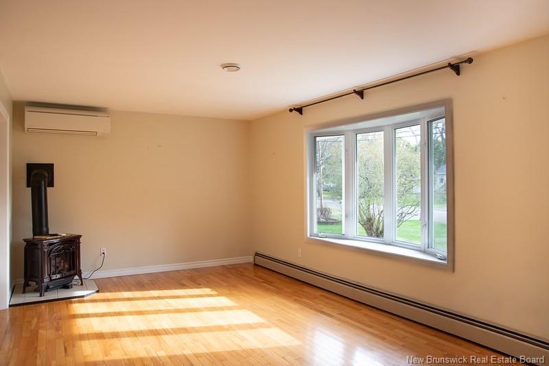 72 Hartt St, Fredericton, NB