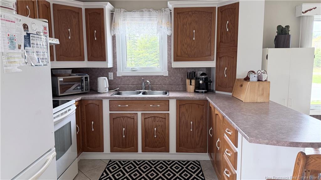 7063 Ch Boundary, Lac Baker, NB