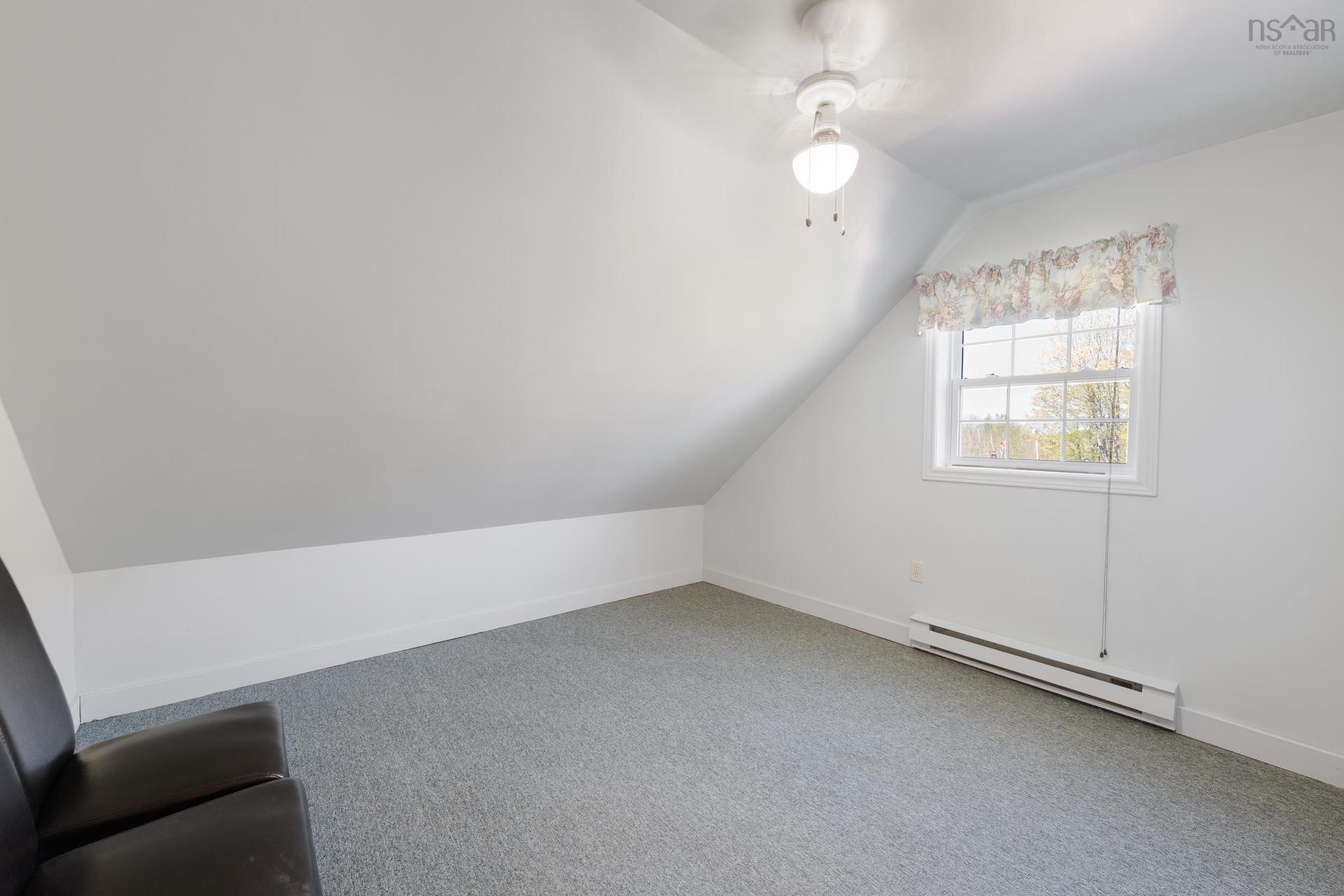 2096 North Range Crossroad, South Range, NS